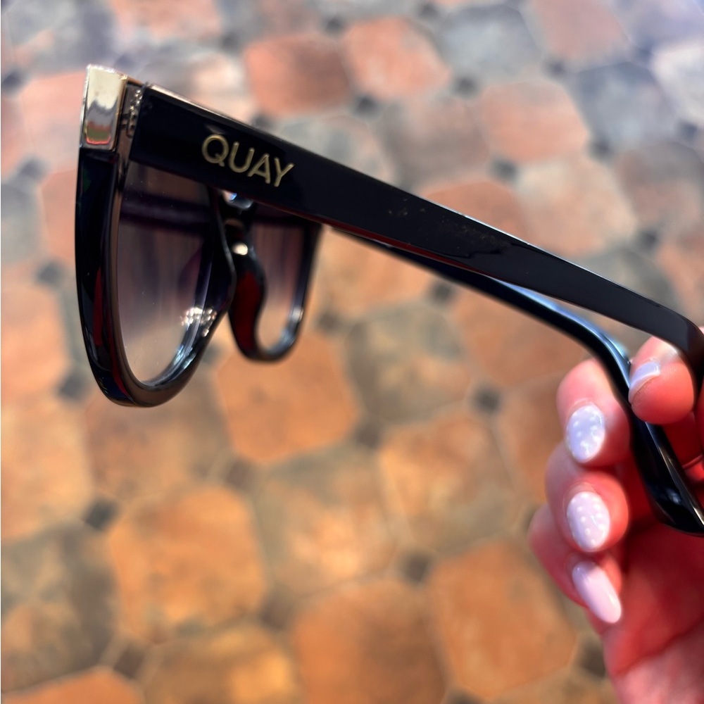 Quay Australia Black Cat Eye Sunglasses with Gold Accents - Picture 2 of 3